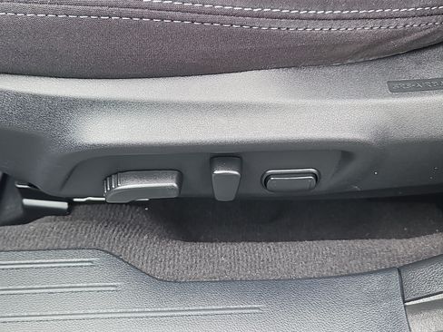 Used 2018 Subaru Legacy 2.5i Premium AWD/4WD image 12