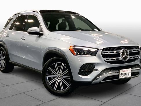 Used 2025 Mercedes-Benz GLE 350 4MATIC image 2