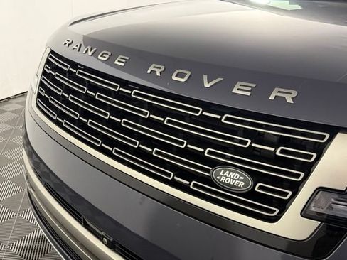 Used 2025 Land Rover Range Rover SE AWD/4WD image 48