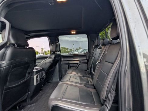 Used 2019 Ford F150 Raptor w/ Equipment Group 802A Luxury AWD/4WD image 7