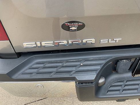 Used 2009 GMC Sierra 2500 SLT w/ SLT Convenience Package AWD/4WD image 11