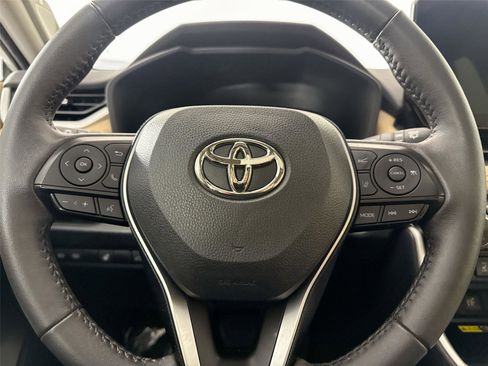 Certified 2023 Toyota RAV4 XLE Premium image 17