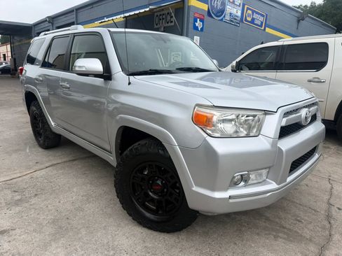 Used 2013 Toyota 4Runner SR5 w/ Convenience Pkg AWD/4WD image 1
