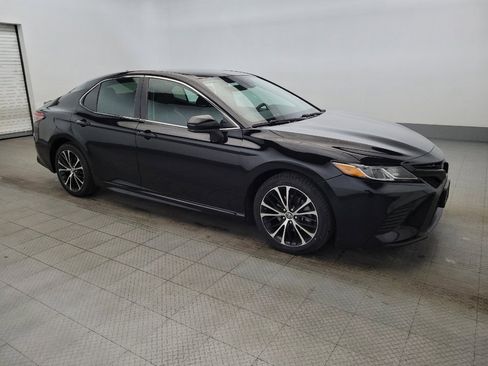 Used 2019 Toyota Camry SE image 11
