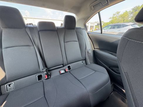 Used 2025 Toyota Corolla LE FWD image 36