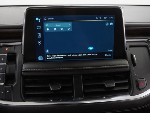 Used 2024 Chevrolet Suburban Premier image 33