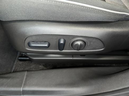 Certified 2023 Chevrolet TrailBlazer LT w/ Convenience Package image 3