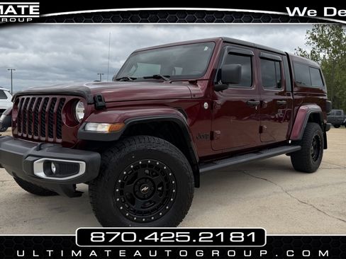 Used 2021 Jeep Gladiator Sport AWD/4WD image 1