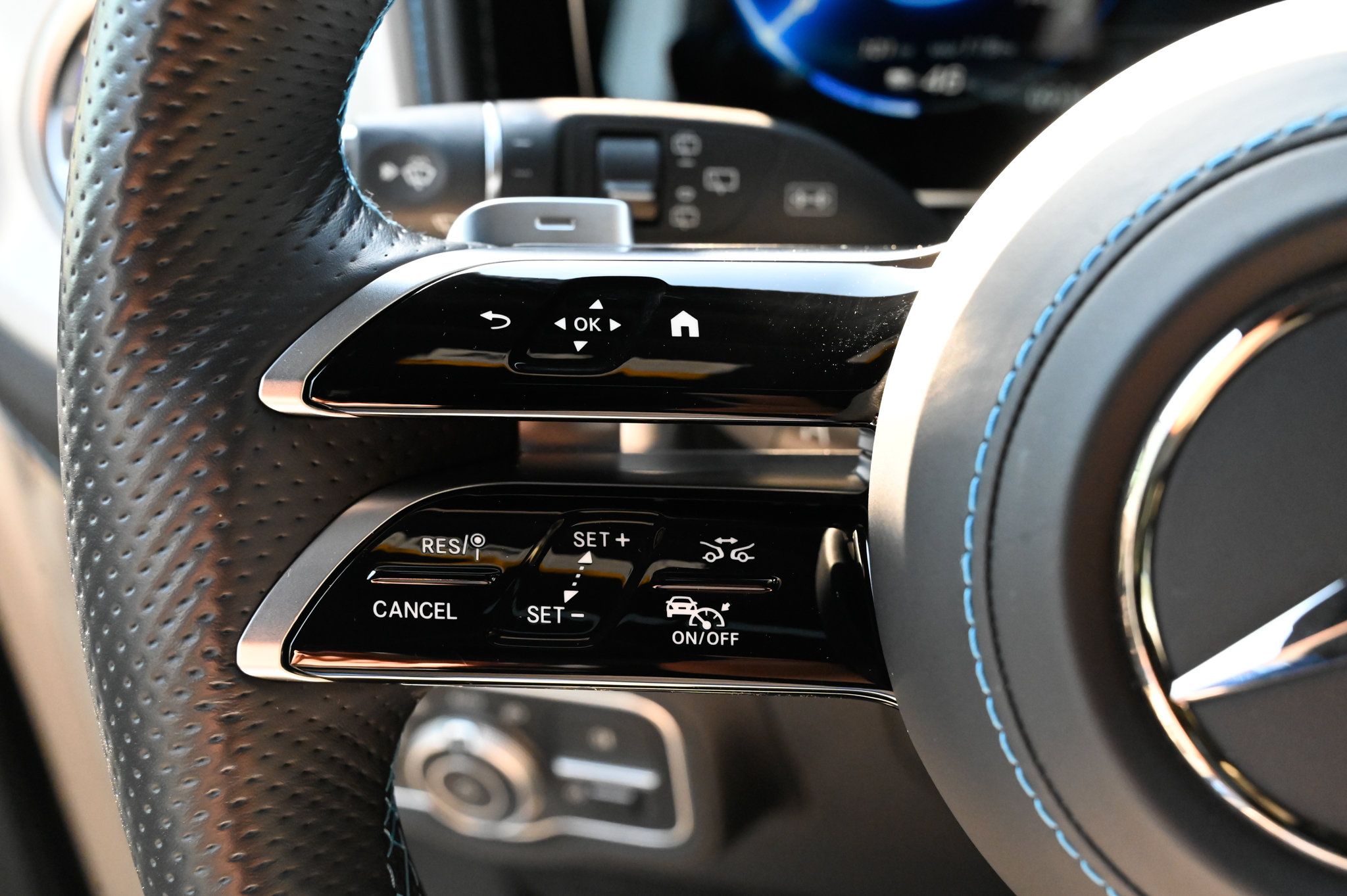 Used 2025 Mercedes-Benz G 580 w/ EQ Technology image 25