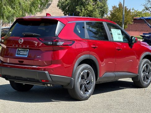 New 2026 Nissan Rogue SV image 4