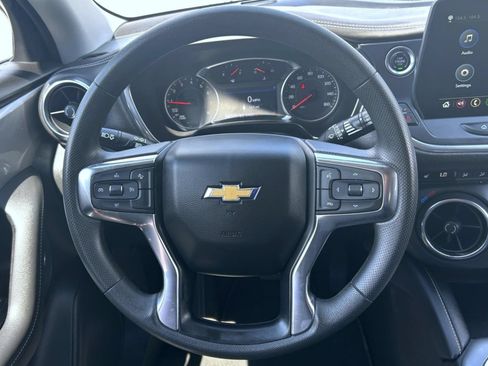 Certified 2025 Chevrolet Blazer LT AWD/4WD image 12