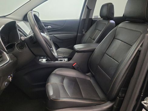 Used 2023 Chevrolet Equinox Premier image 17