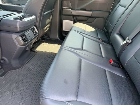 Used 2025 Ford F150 Lariat w/ Equipment Group 502A High AWD/4WD image 13