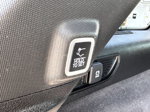 Certified 2022 Jeep Grand Cherokee Trailhawk w/ Luxury Tech Group III AWD/4WD image 14
