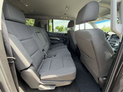 Used 2018 GMC Yukon XL SLE w/ SLE Value Package AWD/4WD image 29