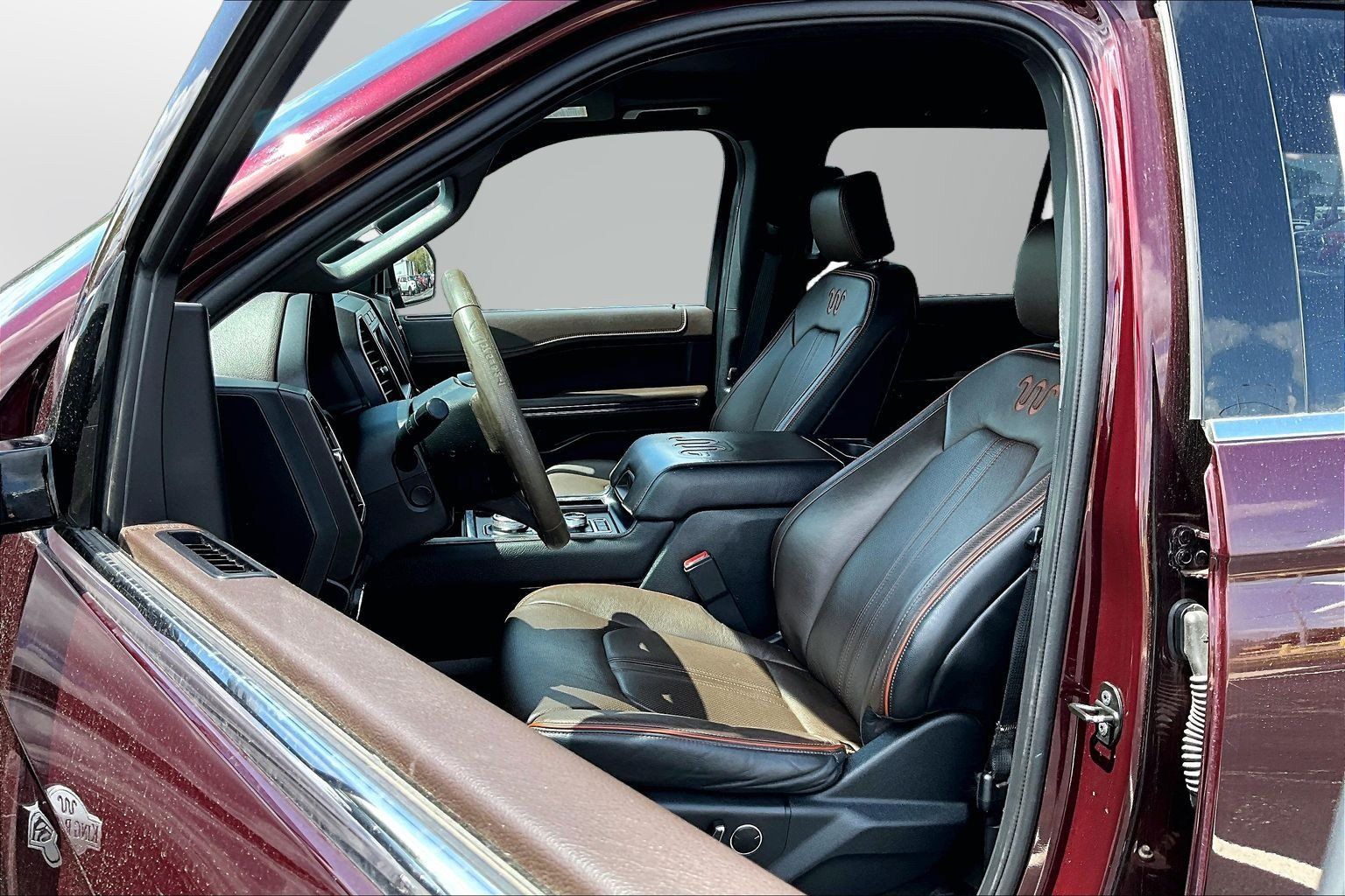 Used 2021 Ford Expedition Max King Ranch AWD/4WD image 16