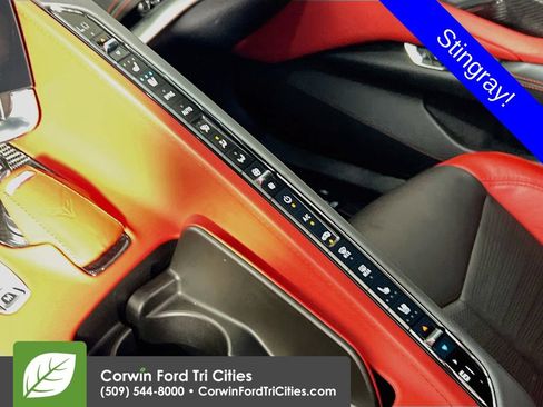 Used 2021 Chevrolet Corvette Stingray Preferred Cpe w/ Z51 Performance Package RWD image 10