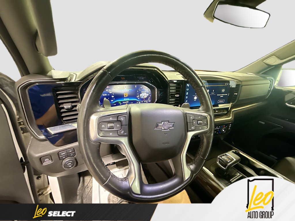 Used 2024 Chevrolet Silverado 1500 RST w/ Rally Edition AWD/4WD image 10