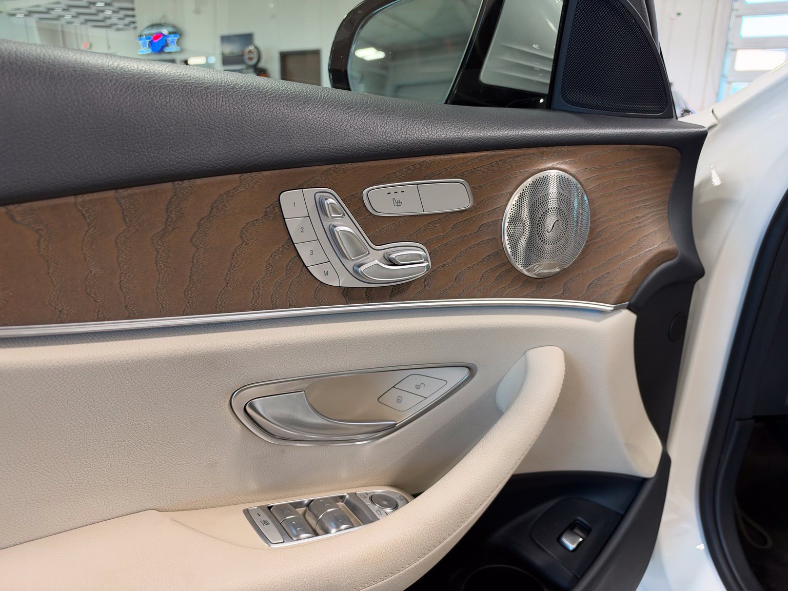 Used 2021 Mercedes-Benz E 450 4MATIC All-Terrain Wagon w/ Premium Package image 11