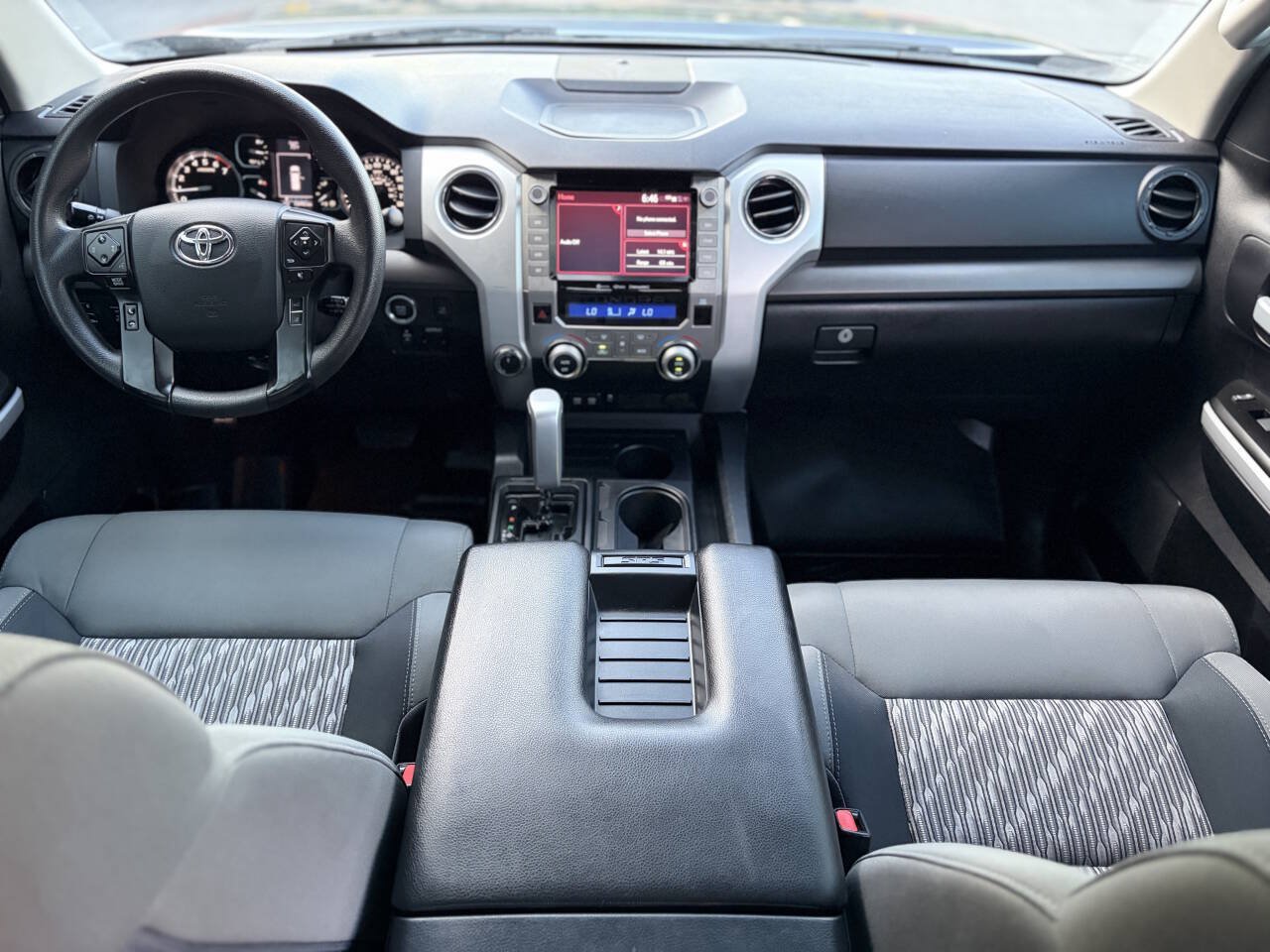 Used 2020 Toyota Tundra SR5 w/ TRD Off-Road Package AWD/4WD image 20