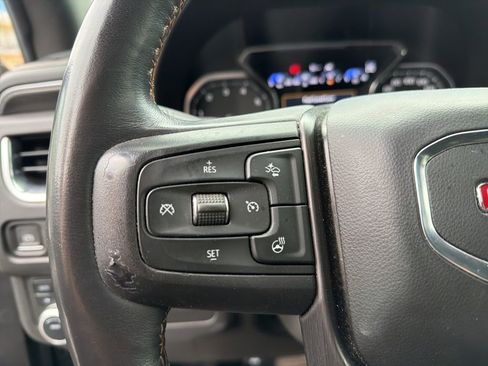 Used 2021 GMC Yukon AT4 AWD/4WD image 22