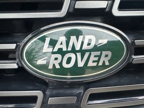 Used 2023 Land Rover Range Rover Sport SE image 40