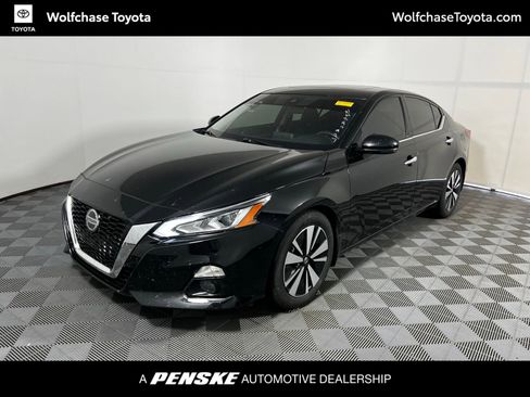 Used 2022 Nissan Altima 2.5 SL FWD image 1