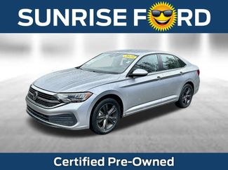 Used 2023 Volkswagen Jetta SE w/ Black Wheel Package FWD 360° Tour