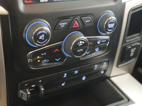 Certified 2019 RAM 1500 Lone Star image 15