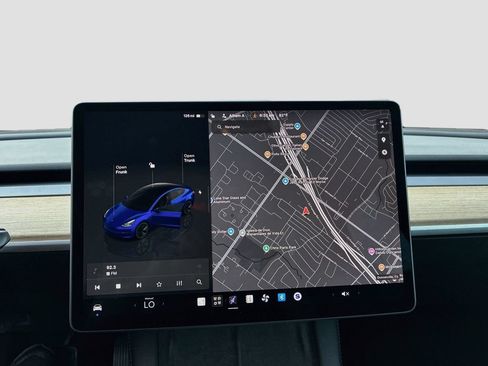 Used 2023 Tesla Model 3 Standard Range RWD image 13