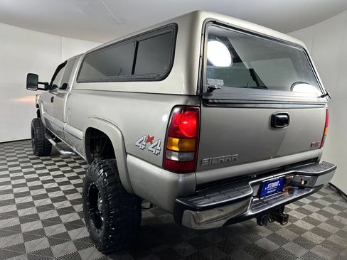 Used 2002 GMC Sierra 2500 4x4 Extended Cab HD w/ Off-Road Skid Plate Pkg image 2