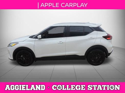 Used 2023 Nissan Kicks SV FWD image 7