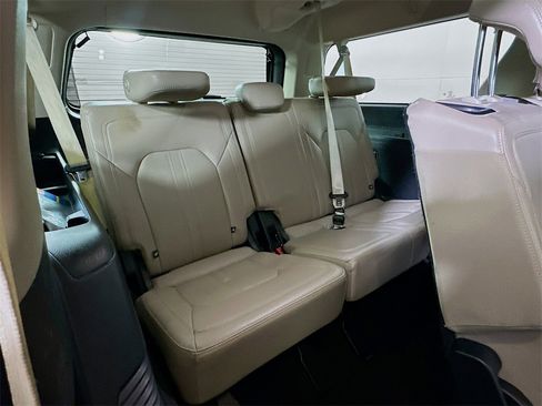Used 2024 Ford Expedition Max Limited image 14