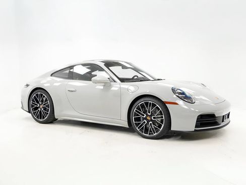 New 2026 Porsche 911 Carrera RWD image 8
