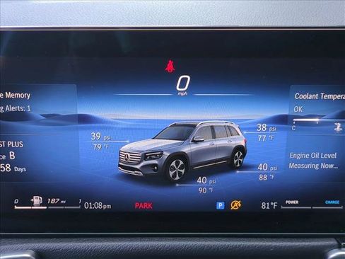 Certified 2025 Mercedes-Benz GLB 250 image 11