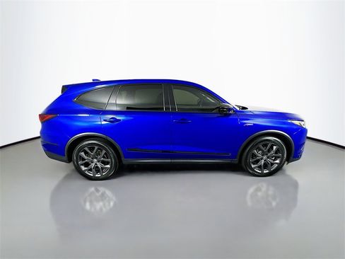 Used 2023 Acura MDX A-Spec image 13