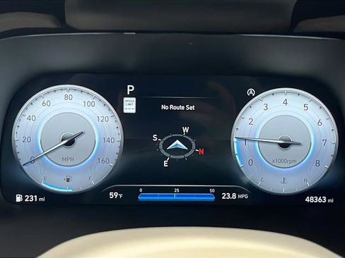 Used 2024 Hyundai Palisade Limited AWD/4WD image 17