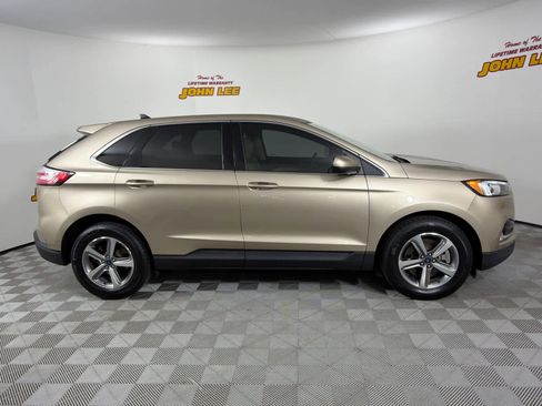 Used 2021 Ford Edge SEL w/ Convenience Package FWD image 7