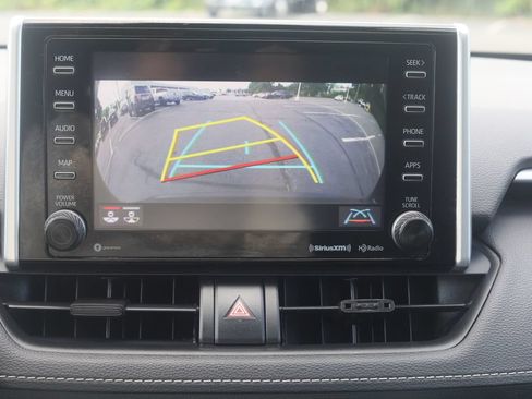 Used 2020 Toyota RAV4 XLE w/ Convenience Package AWD/4WD image 12