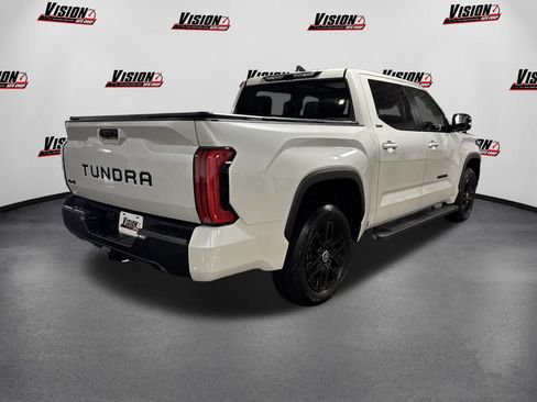 Used 2024 Toyota Tundra Limited AWD/4WD image 5