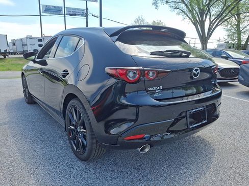 New 2026 MAZDA MAZDA3 Hatchback w/Premium Plus Pkg AWD/4WD image 3
