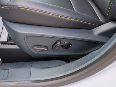 New 2026 Ford Maverick Lobo AWD/4WD image 10