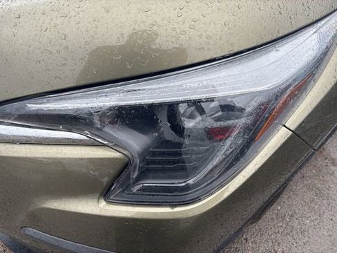 Used 2025 Subaru Ascent Limited image 2