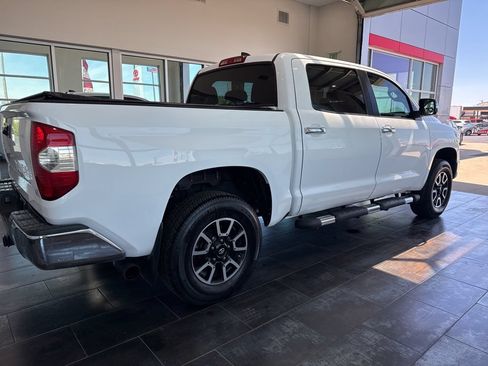 Used 2021 Toyota Tundra SR5 w/ SR5 Leather Package RWD image 10