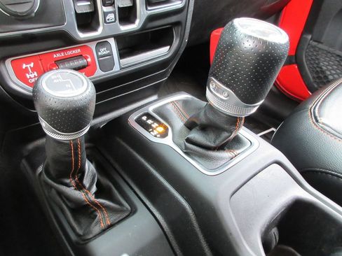 Used 2021 Jeep Gladiator Mojave image 38