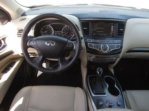Used 2020 INFINITI QX60 Luxe w/ Essential Package FWD image 18