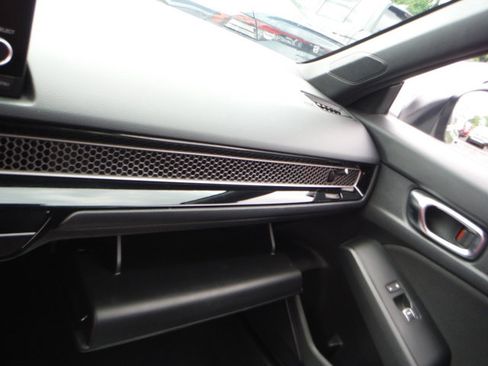 Used 2022 Honda Civic Sport image 23