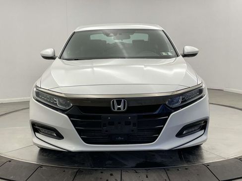 Used 2019 Honda Accord Sport image 10