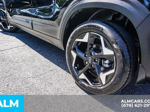 Used 2024 Kia Seltos EX image 16