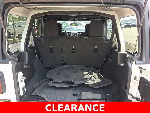 Used 2022 Jeep Wrangler Unlimited Sport AWD/4WD image 28